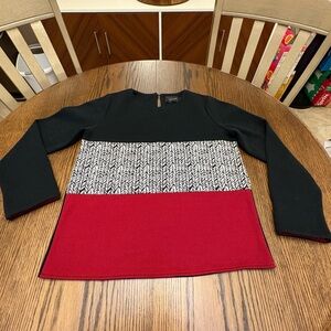 MOBUMSAENG Women’s Sweater Designed By Korea Red White And Black Geometric Small